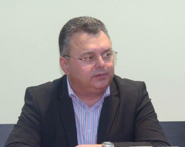 Dragomir: PSD folosește aceleași practici nedemocratice, similare celor folosite de FSN în vara anului 1990, pentru a-l apăra pe Ponta